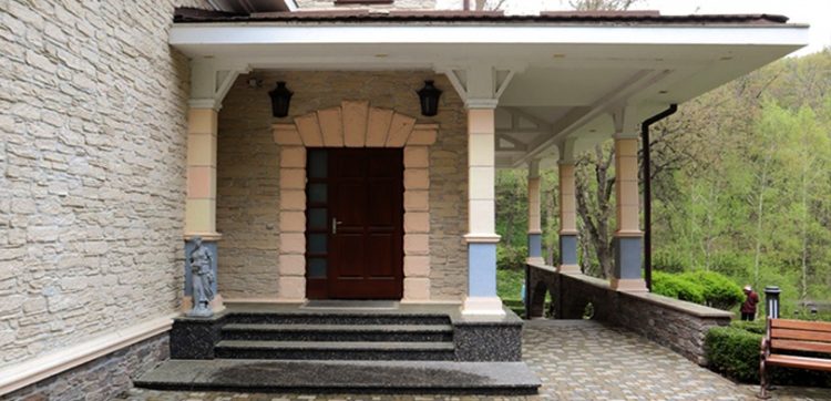 Latest Top 10 Front Wall Tiles Design For Indian House