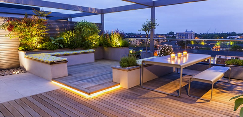 Minimal simple low-cost rooftop decoration