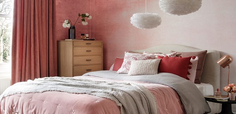 Top 10+ Vastu Colours For Bedroom To Improve Positivity In Your Room