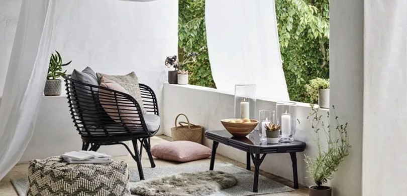 Balcony design outside - small balcony design