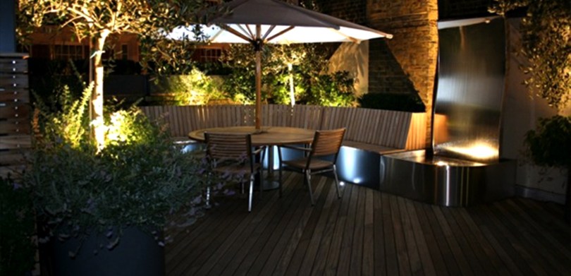 Small Space simple low-cost rooftop decoration