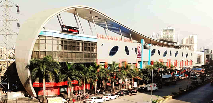 Top 5 Affordable Places To Live In Mumbai kandivali mall